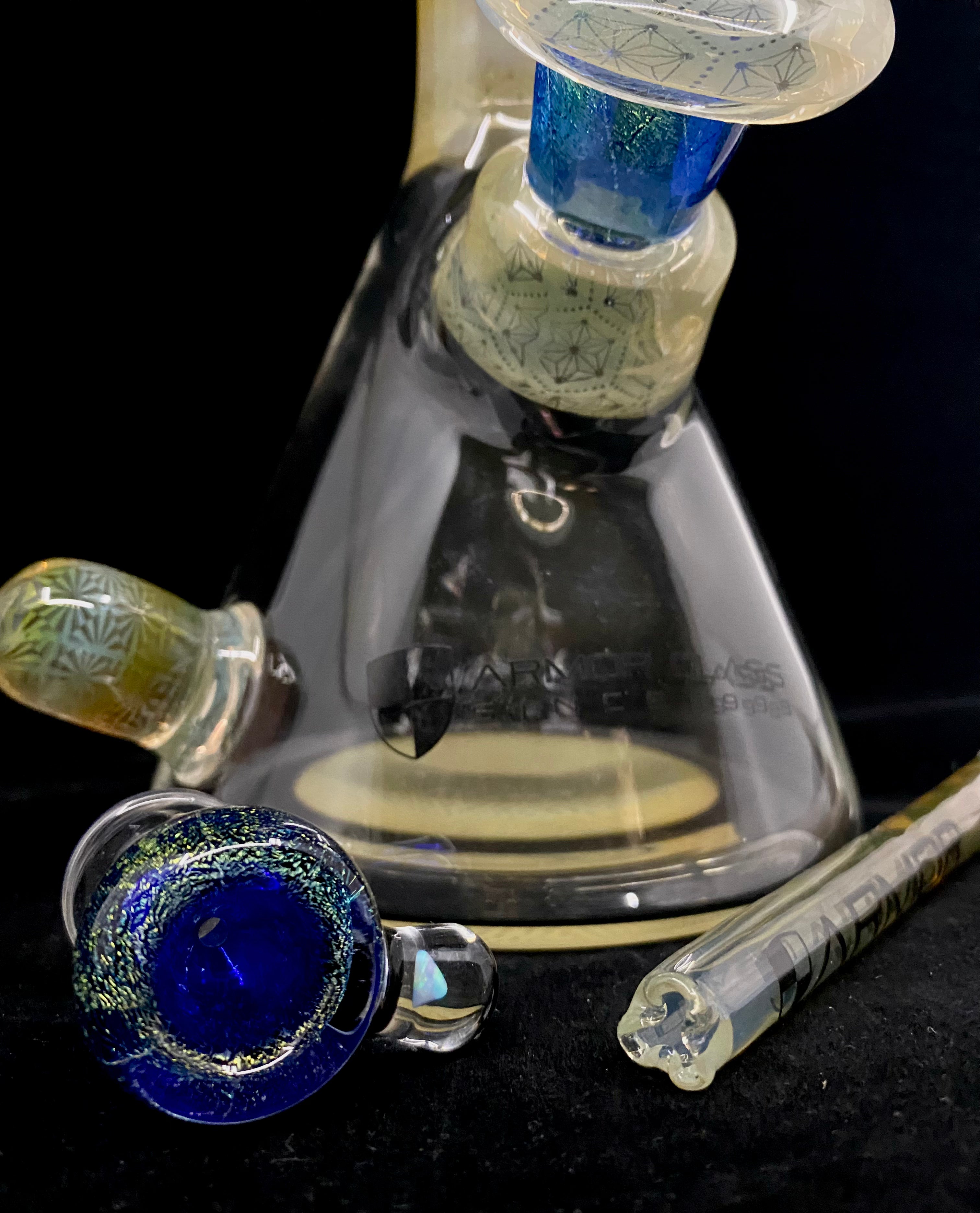 Armor Glass 12" Worked Fume & Dichro Accent Beaker