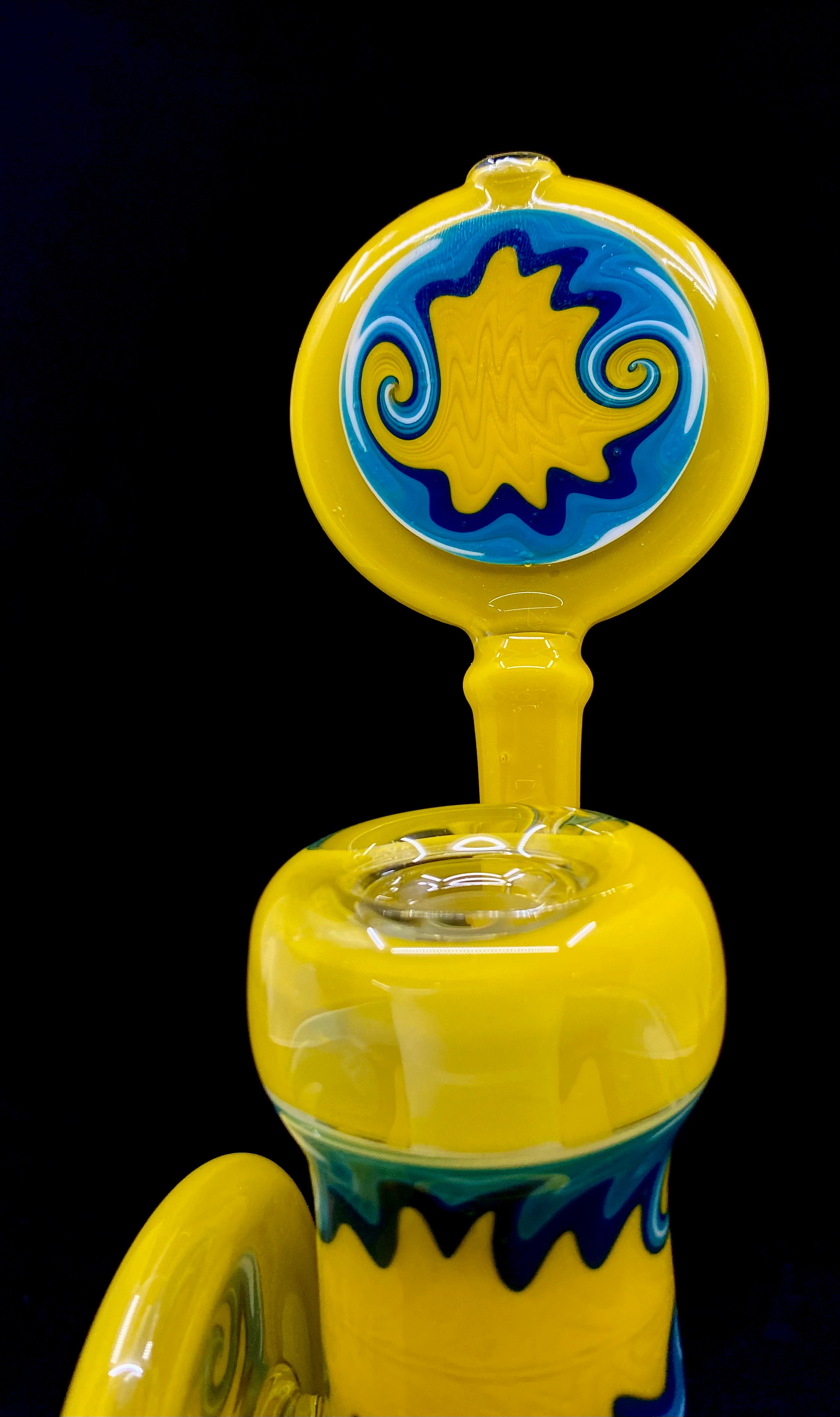 Glass Finger Studio Yellow Blue WigWag Dewar Bubbler